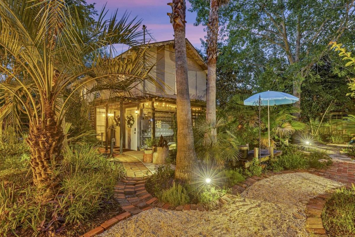 Bare Feet Bungalow -Close To Beach & Dog Friendly Gulfport Luaran gambar