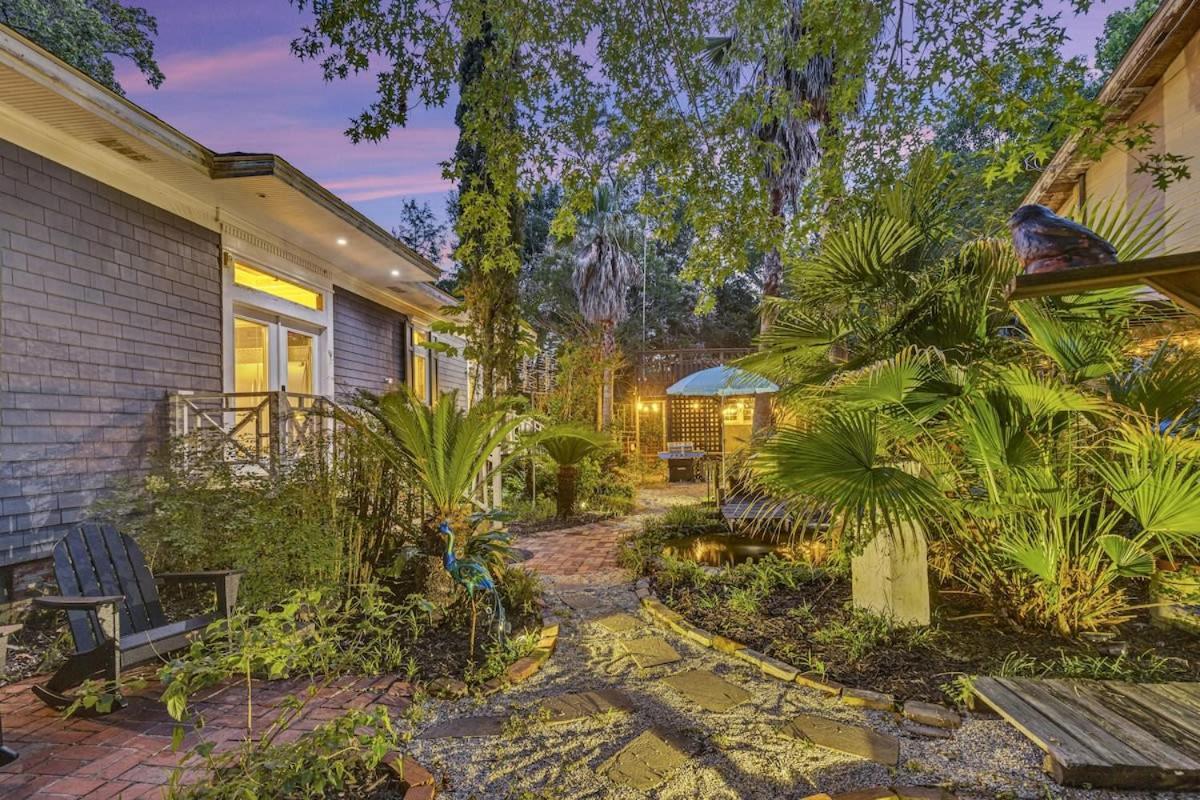 Bare Feet Bungalow -Close To Beach & Dog Friendly Gulfport Luaran gambar