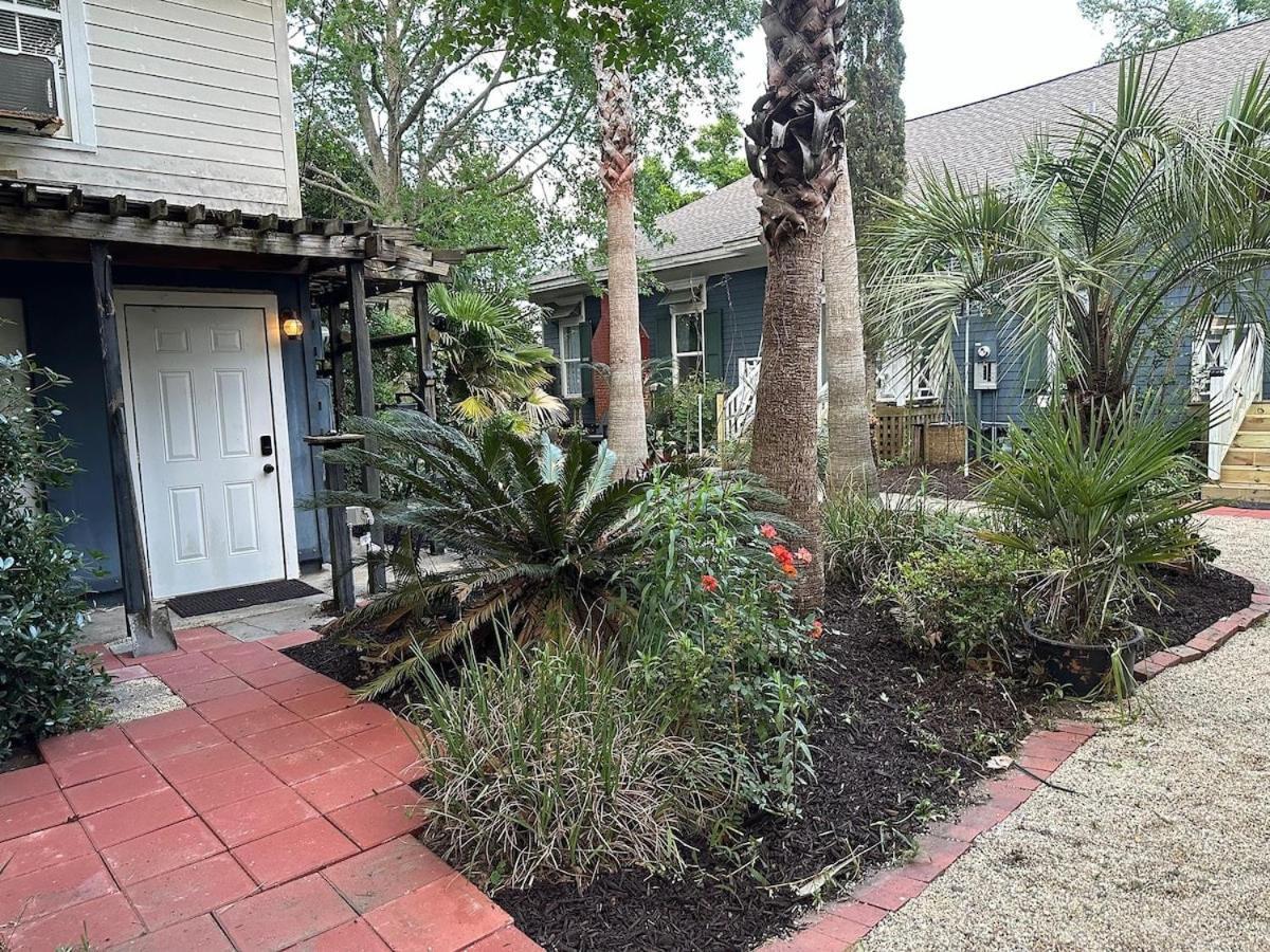 Bare Feet Bungalow -Close To Beach & Dog Friendly Gulfport Luaran gambar